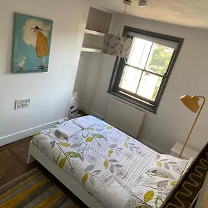 Guest house Double, London