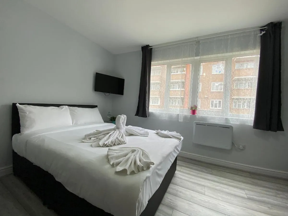 Comfortable - Cosy - Budget Studios In City Center London 2*,  United Kingdom