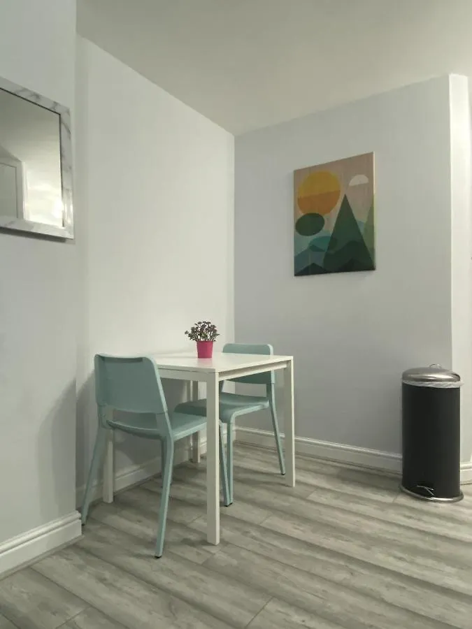 Comfortable - Cosy - Budget Studios In City Center London 2*,  United Kingdom