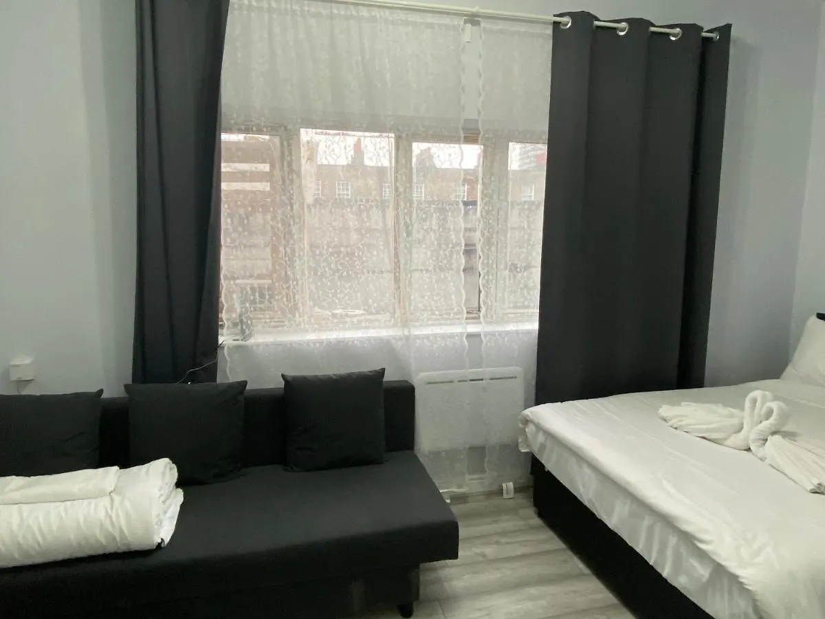 Guest house Comfortable - Cosy - Budget Studios In City Center London