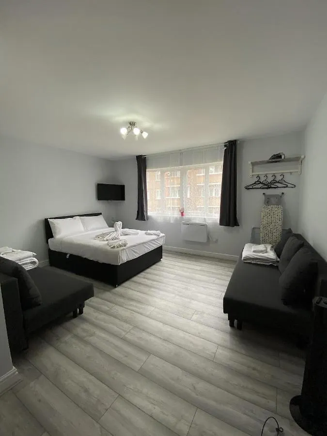 Comfortable - Cosy - Budget Studios In City Center London 2*,  United Kingdom