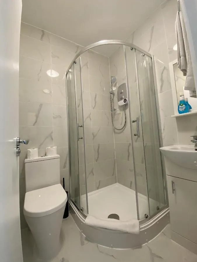 Comfortable - Cosy - Budget Studios In City Center London 2*,