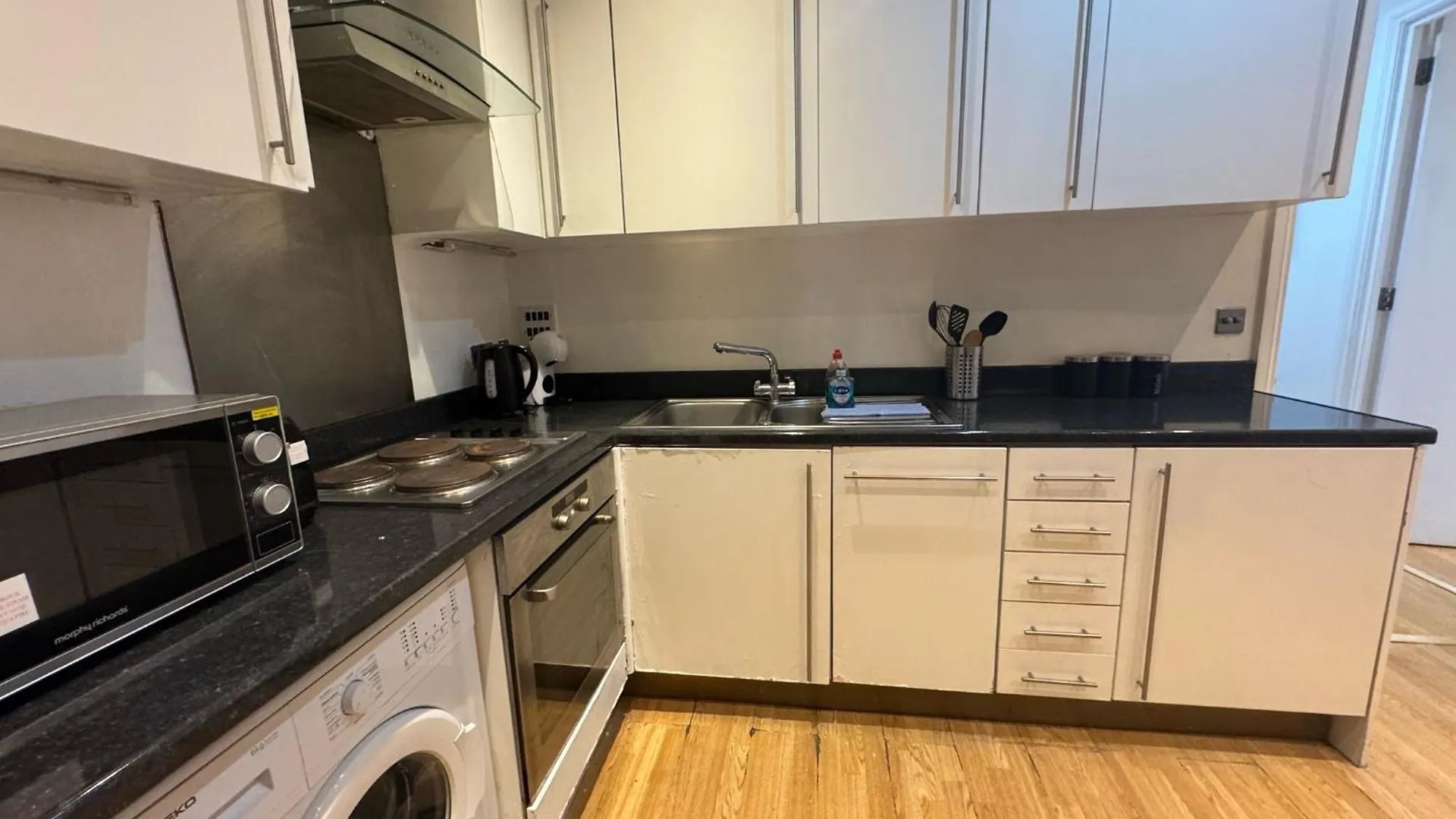 ** Guest house Comfortable - Cosy - Budget Studios In City Center London United Kingdom